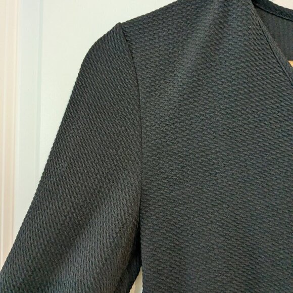 Romeo & Juliet Couture Sheath Dress Small Black Stretch V-Neck Bell Sleeve - Picture 11 of 16